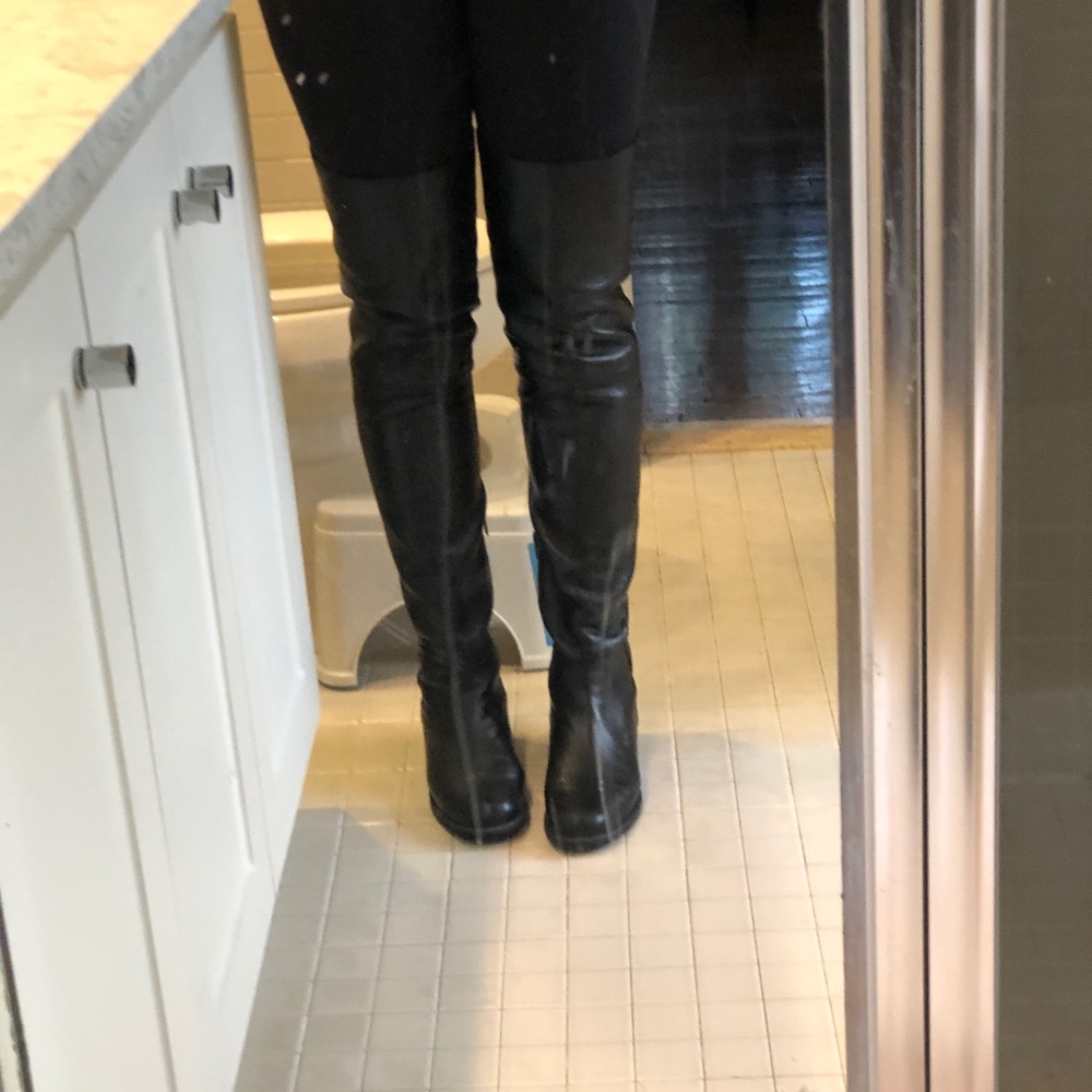Hilo Knee high boots